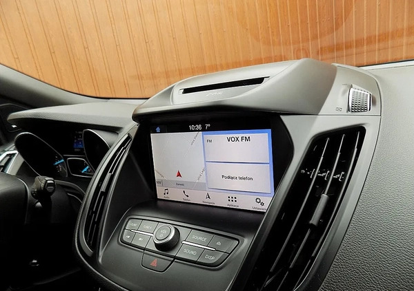 Ford Kuga cena 77900 przebieg: 58000, rok produkcji 2019 z Bielawa małe 562